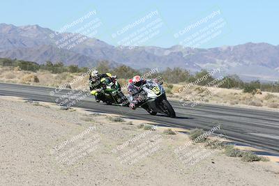 media/Dec-04-2025-Racers Edge (Thu) [[5ebc9f124d]]/3-B Group/3-Session 2 (Turn 7 Inside)/